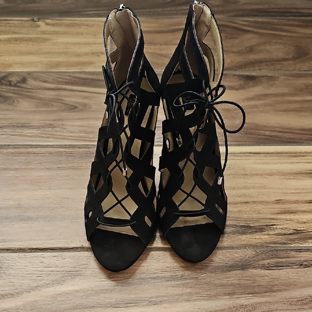 G.I.L.I. Black Lace-Up Heels